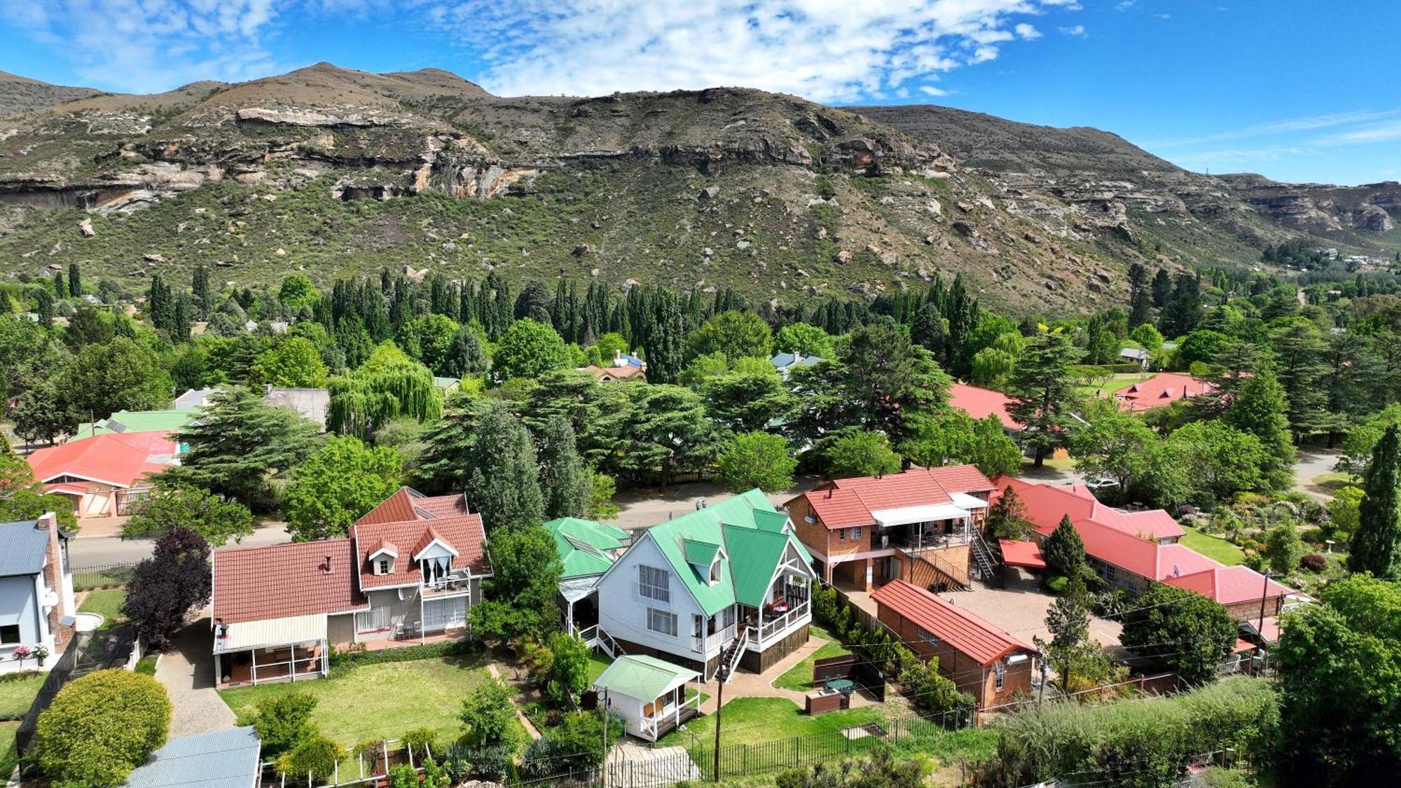 Hotel Knock Out View Clarens Esterno foto