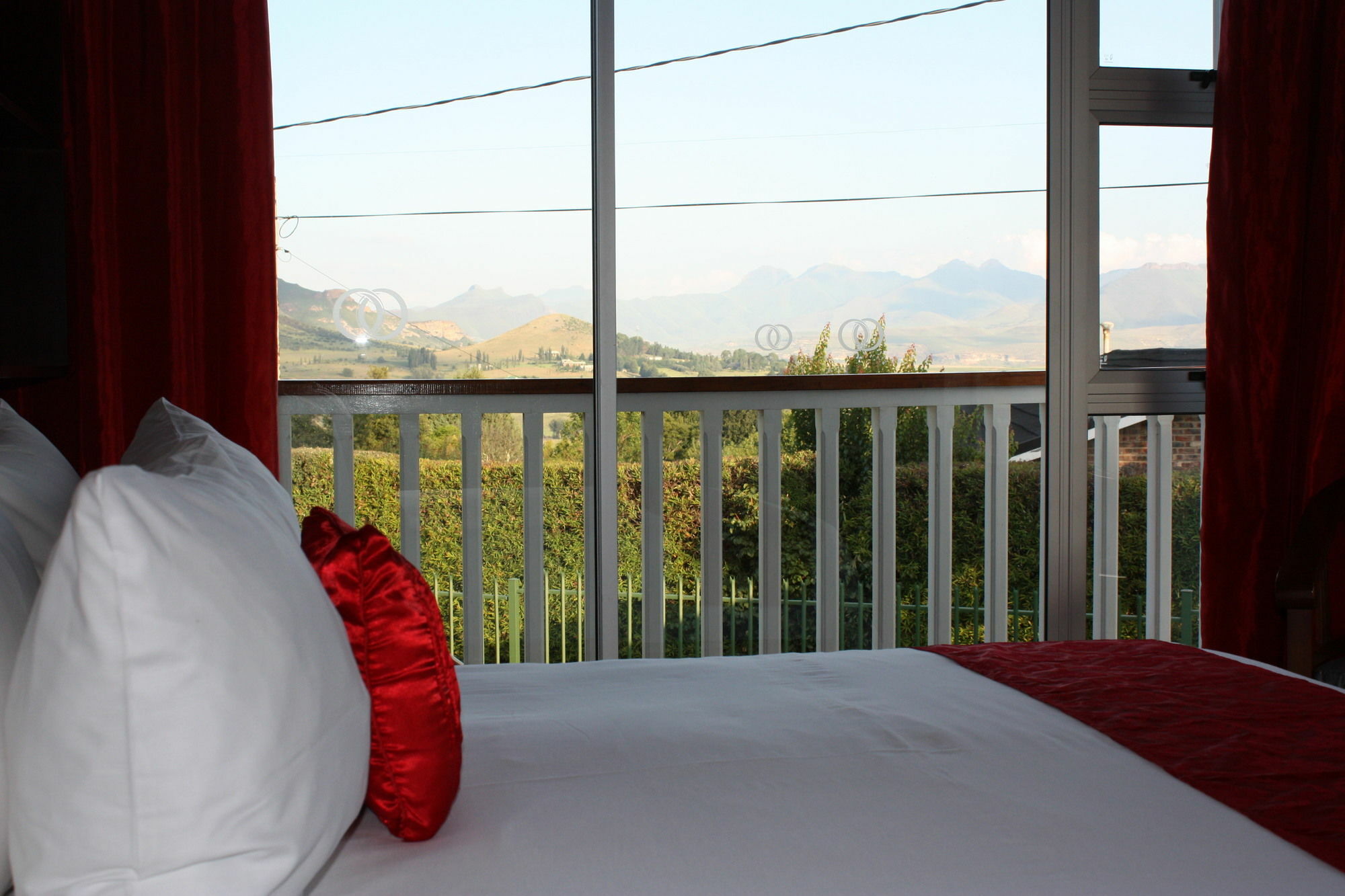 Hotel Knock Out View Clarens Esterno foto